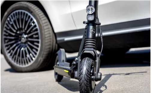 Mercedes-Benz Electric Skateboard