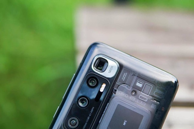 Xiaomi Mi 10 Ultra high-end smartphones