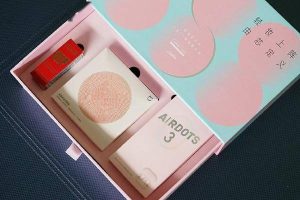Xiaomi Mi 11 gift box